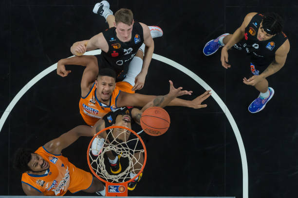 夜生活等多 夜生活等多