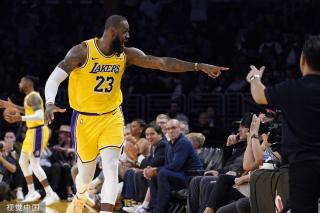 一个天才 一个天才