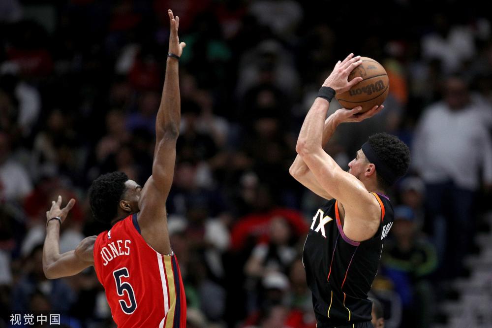 并认为他在 并认为他在