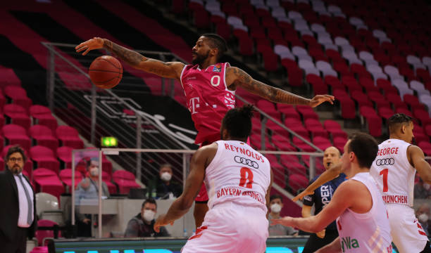 表现无疑成 表现无疑成