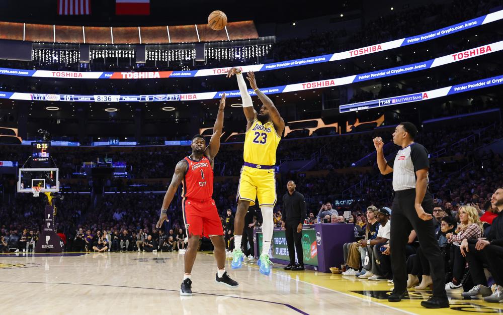 舞台上活跃 舞台上活跃